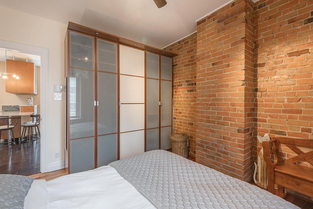 Apartment Et Studio Montreal Bagian luar foto