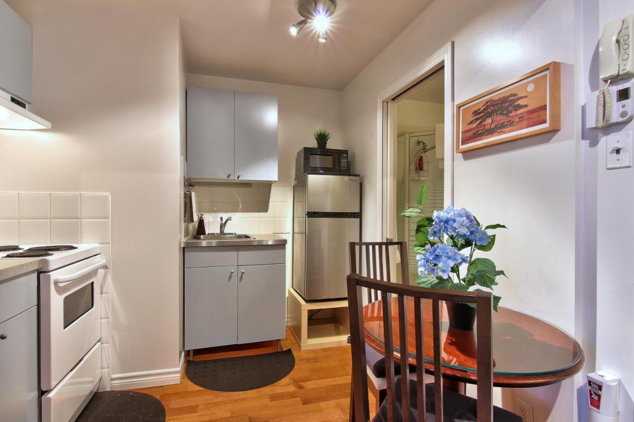 Apartment Et Studio Montreal Bagian luar foto