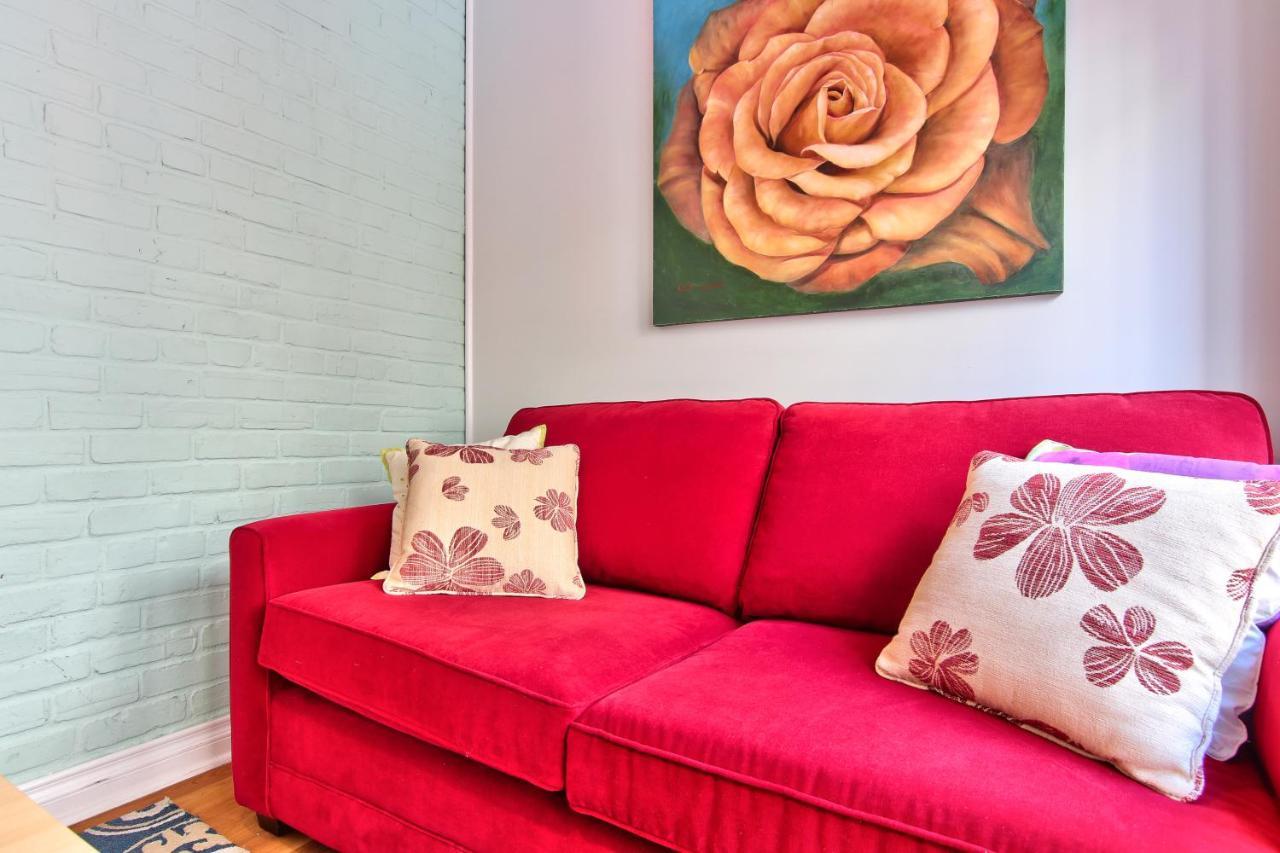 Apartment Et Studio Montreal Bagian luar foto