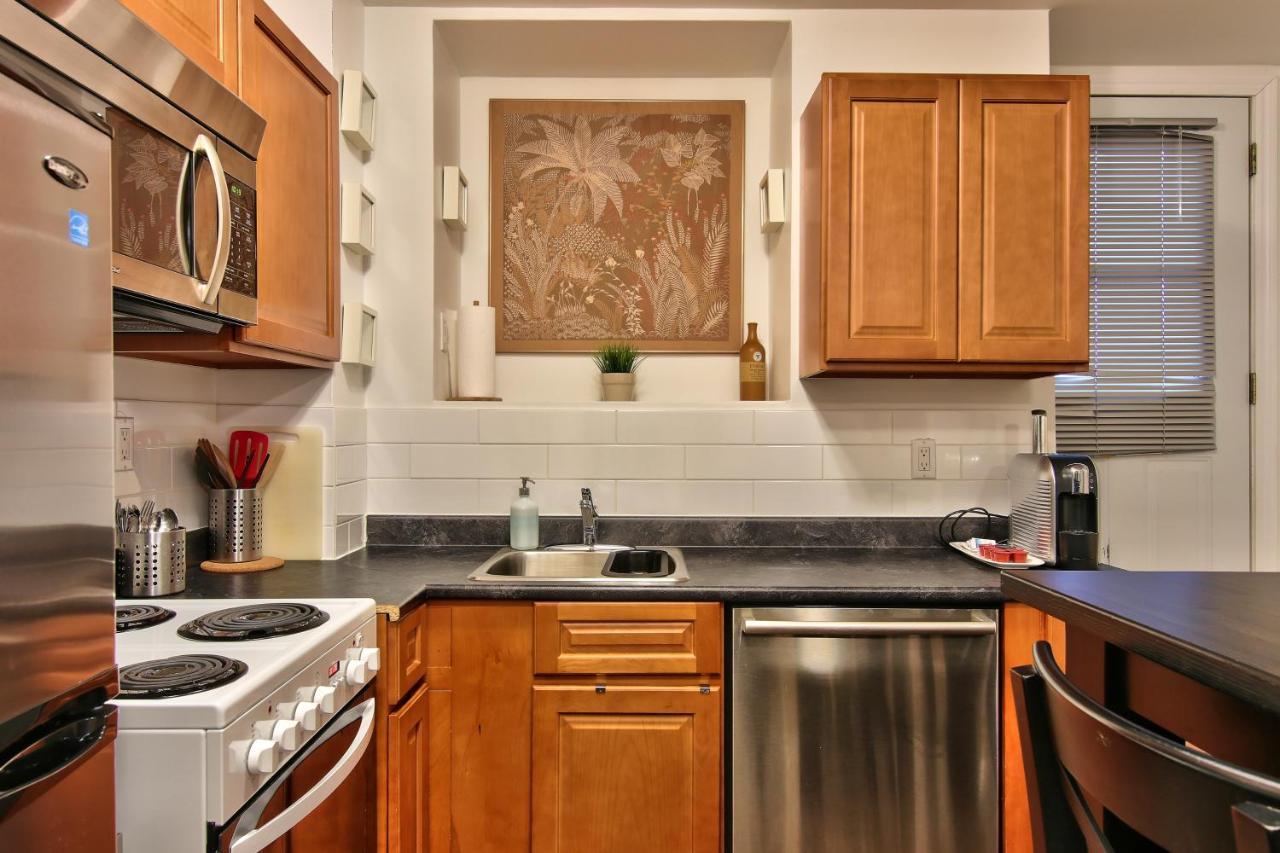 Apartment Et Studio Montreal Bagian luar foto