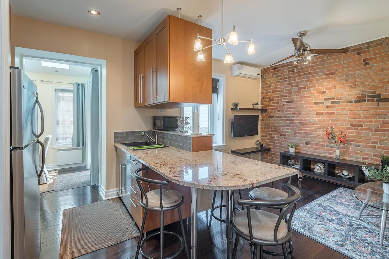 Apartment Et Studio Montreal Bagian luar foto